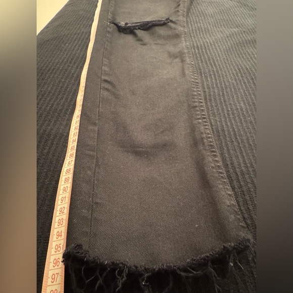 Zara black cropped jeans. Mint. - Picture 3 of 4